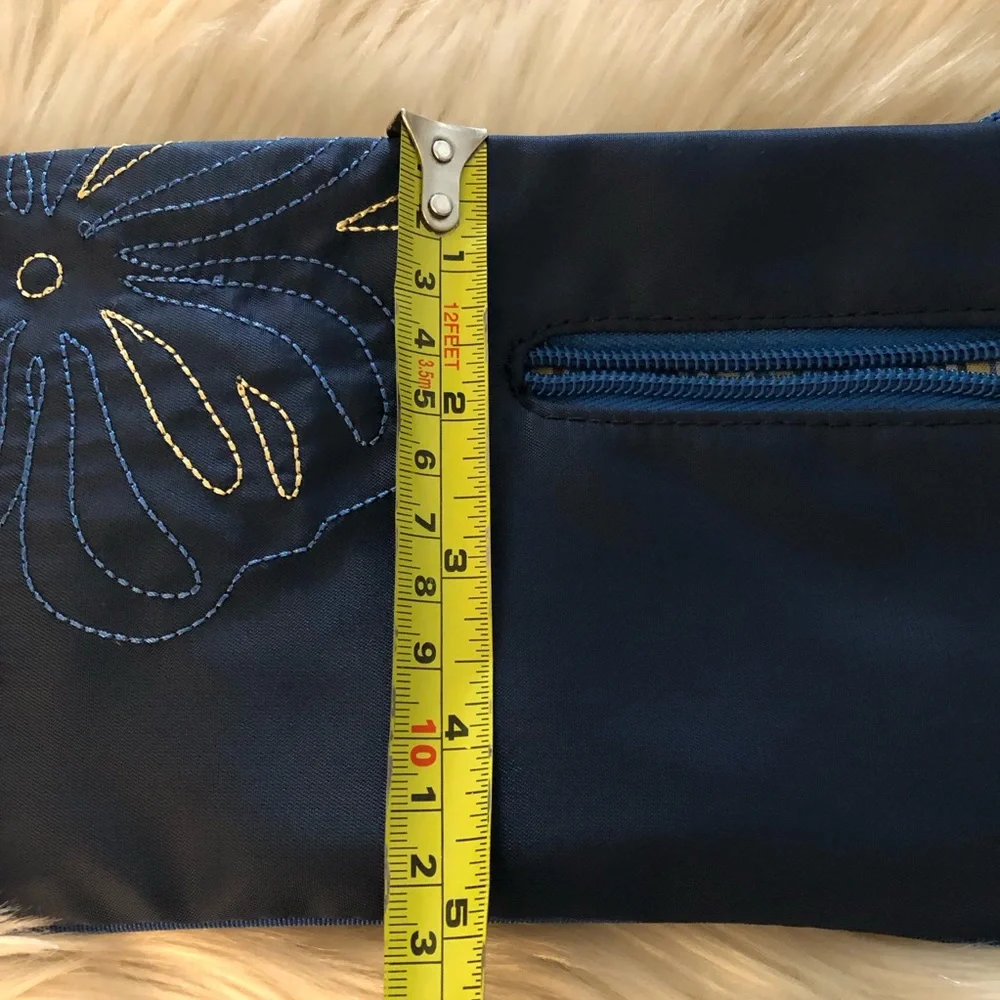 Travelon blue nylon wristlet wallet